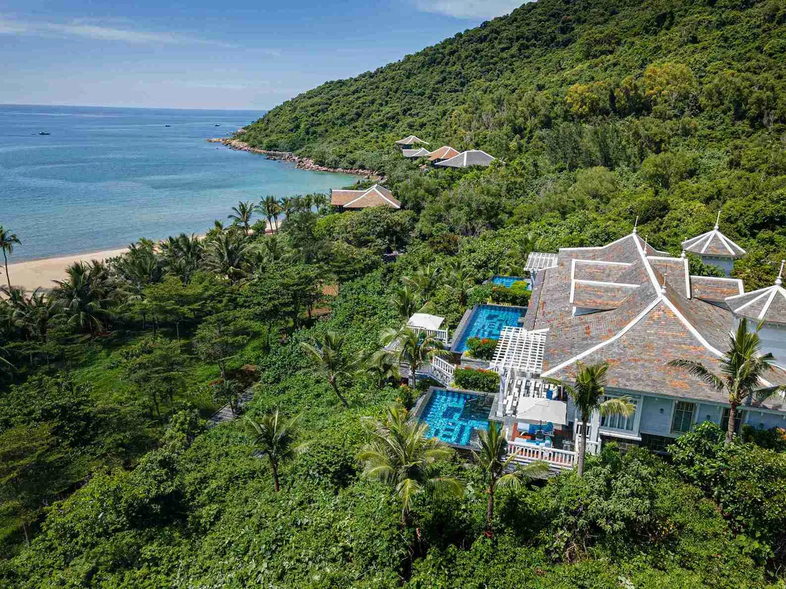 Bai-Bac-Bay-Villa-Intercontinental-Danang-Sun-Peninsula-resort