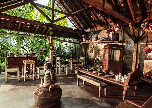 tugu-blitar-restaurant