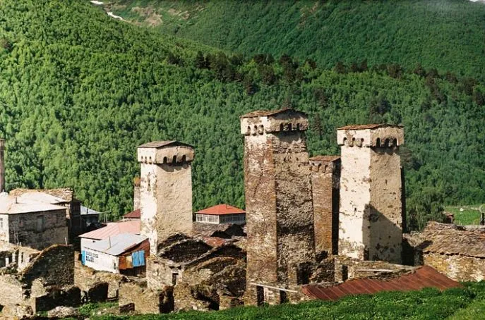 dimsum reizen georgie familiereis ushguli