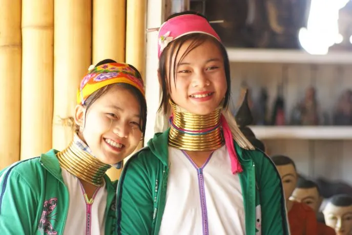 dimsum reizen myanmar kayah stam