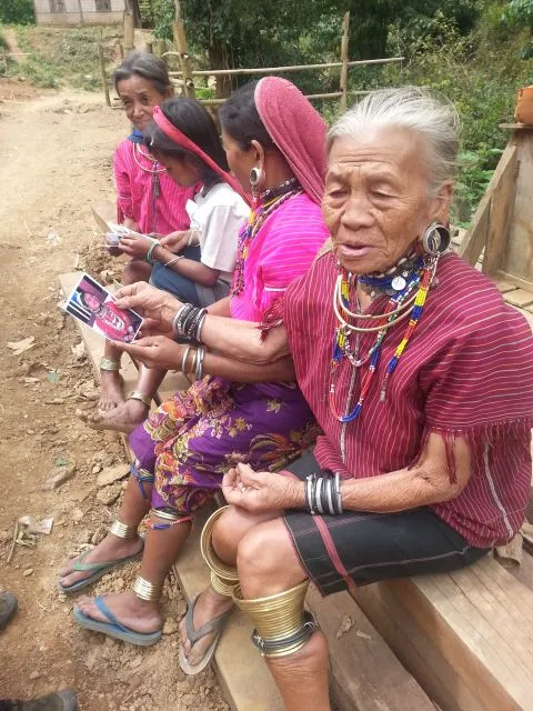 dimsum reizen myanmar kayaw volk