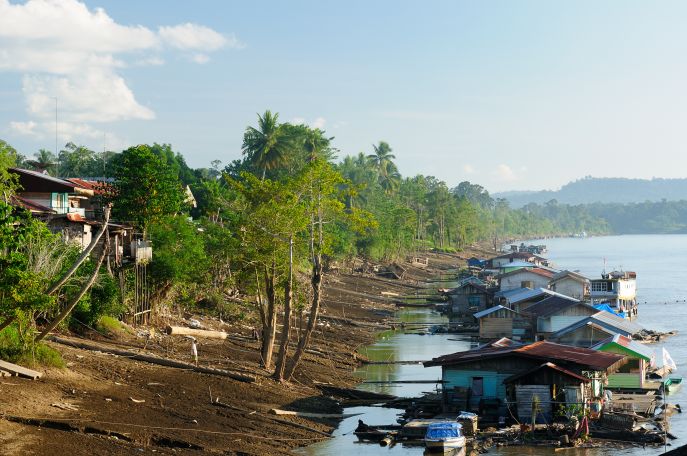 dimsum reizen indonesie kalimantan varen over de mahakam rivier 3