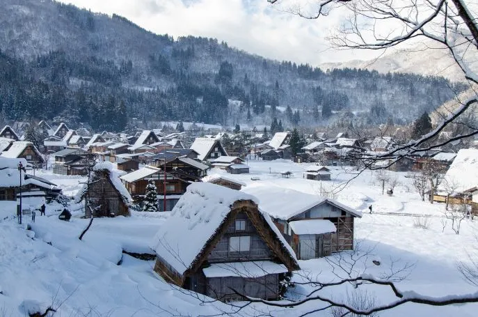 shirakawago in winter