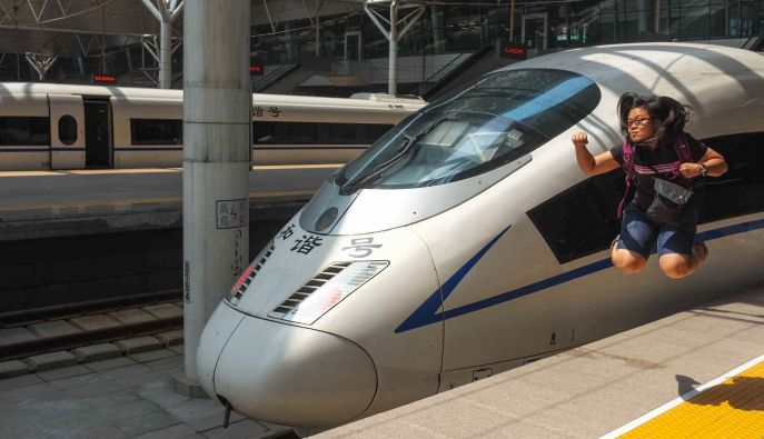 china train station high speed train dimsum reizen sneltrein china2