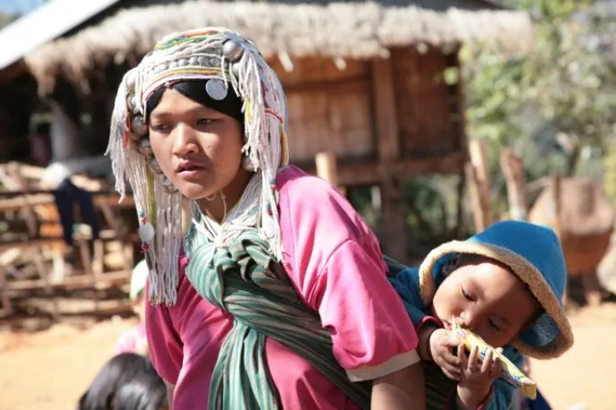 myanmar akga vrouw kyaing tong 2