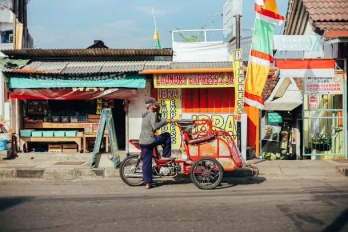 java yogyakarta scooter dimsum reizen