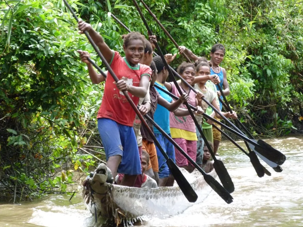 Sorong Vertrek Bootje Varen Kano