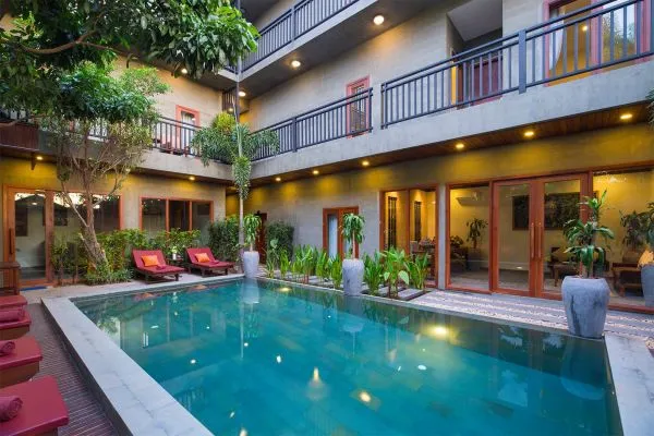 Cambodja-siem-reap-Won-Residence-zwembad