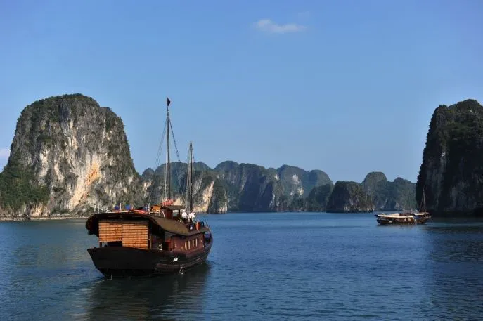 dimsum reizen vietnam familiereis lan ha bay