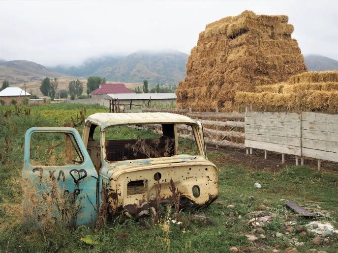 2 dimsum rondje issyk kul chon kemin