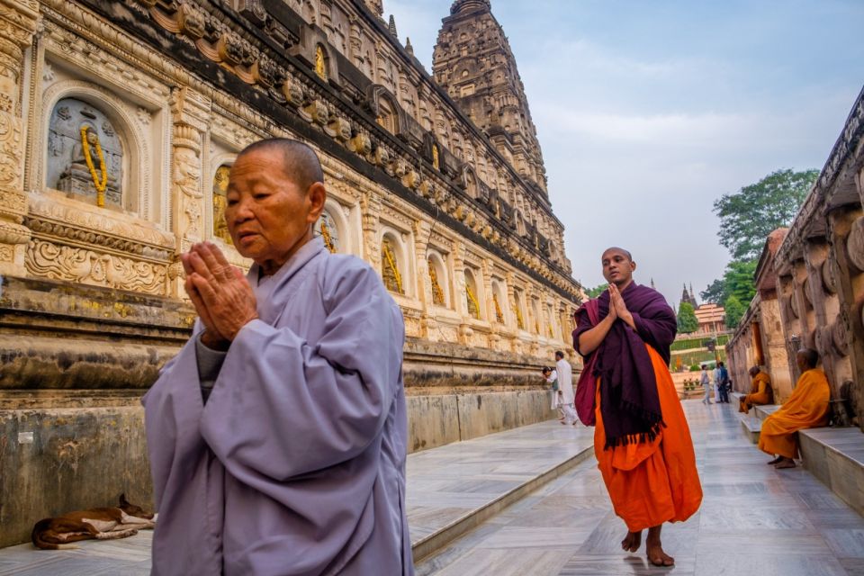 Sfeerafbeelding 0 dimsum india voetsporen boeddha bodhgaya