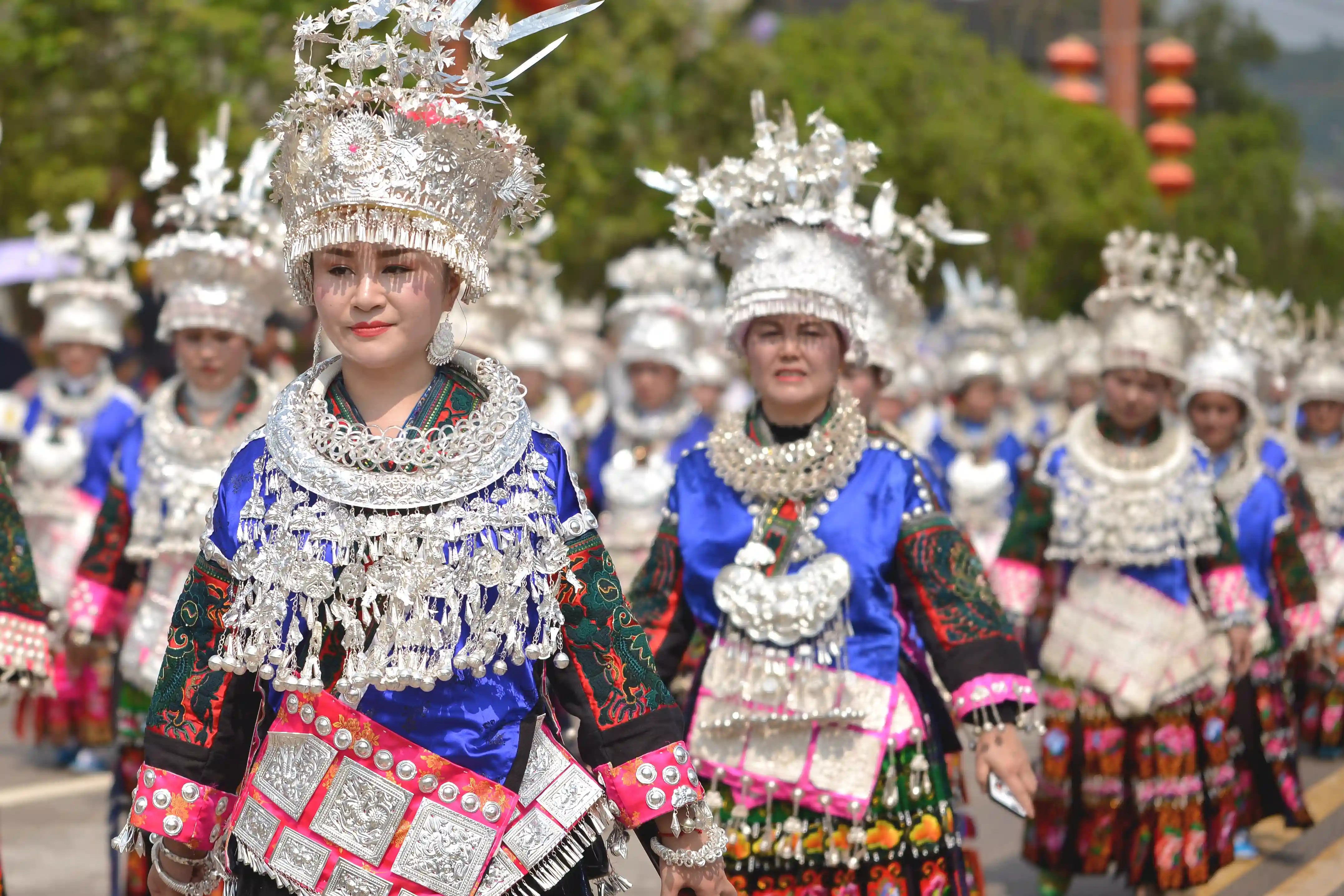 Sfeerafbeelding guizhou-festival-sisters-meal-dimsum-reizen-china