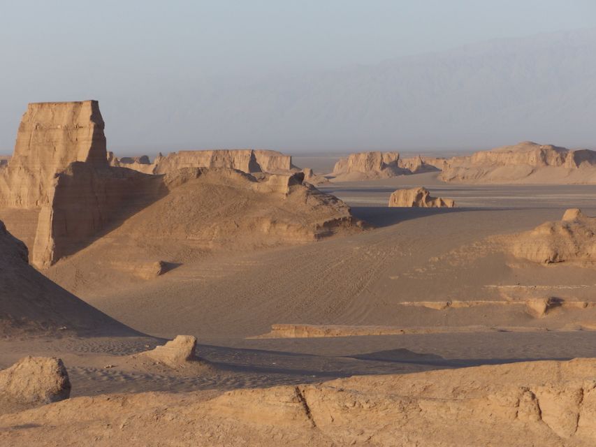 Sfeerafbeelding iran woestijn reis naar de kalout