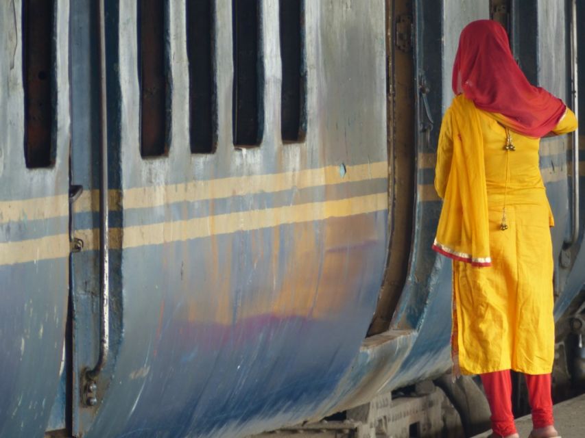Sfeerafbeelding bangladesh per trein reis