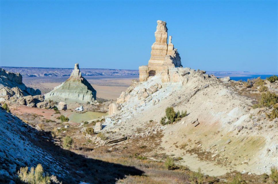 Sfeerafbeelding 4 dimsum avontuurlijk oezbekistan rondreis ustyurt plateau
