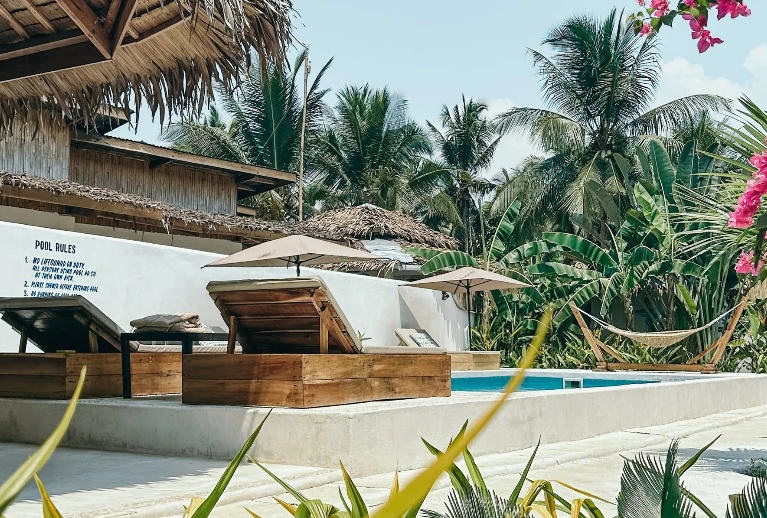 Sfeerafbeelding port-barton-parrots-resort