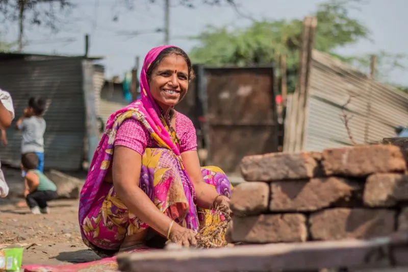 reisbeperkingen_india_india_vrouw_corona_dimsum_reizen_groot